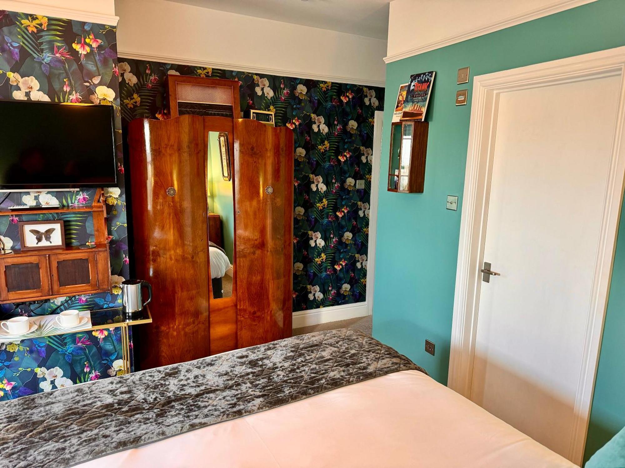 Brightham House - Exclusively For Adults Bed & Breakfast Salcombe Exterior photo